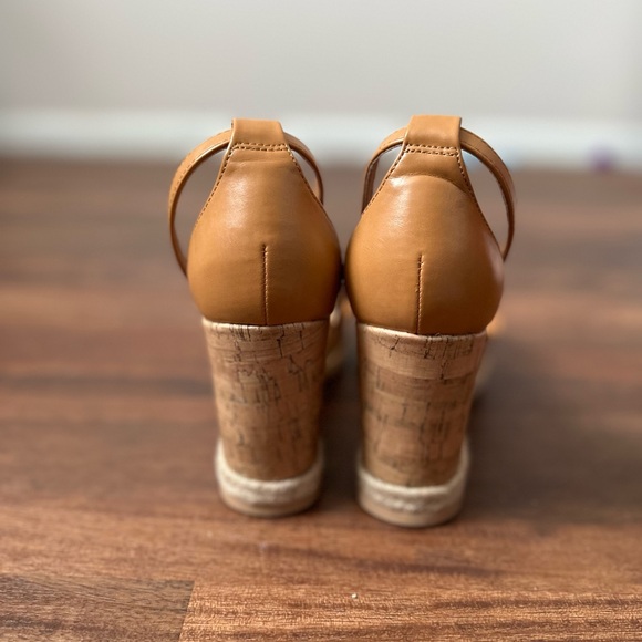 Madden Girl Matches Tan wedges size 8.5 NWOT - Picture 7 of 7